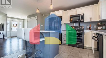 Residential - Single Family Home - Petawawa, Canada - Canada