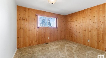 Residential - Single Family Home - Cold Lake, Canada - Canada