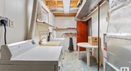 Residential - Single Family Home - Cold Lake, Canada - Canada