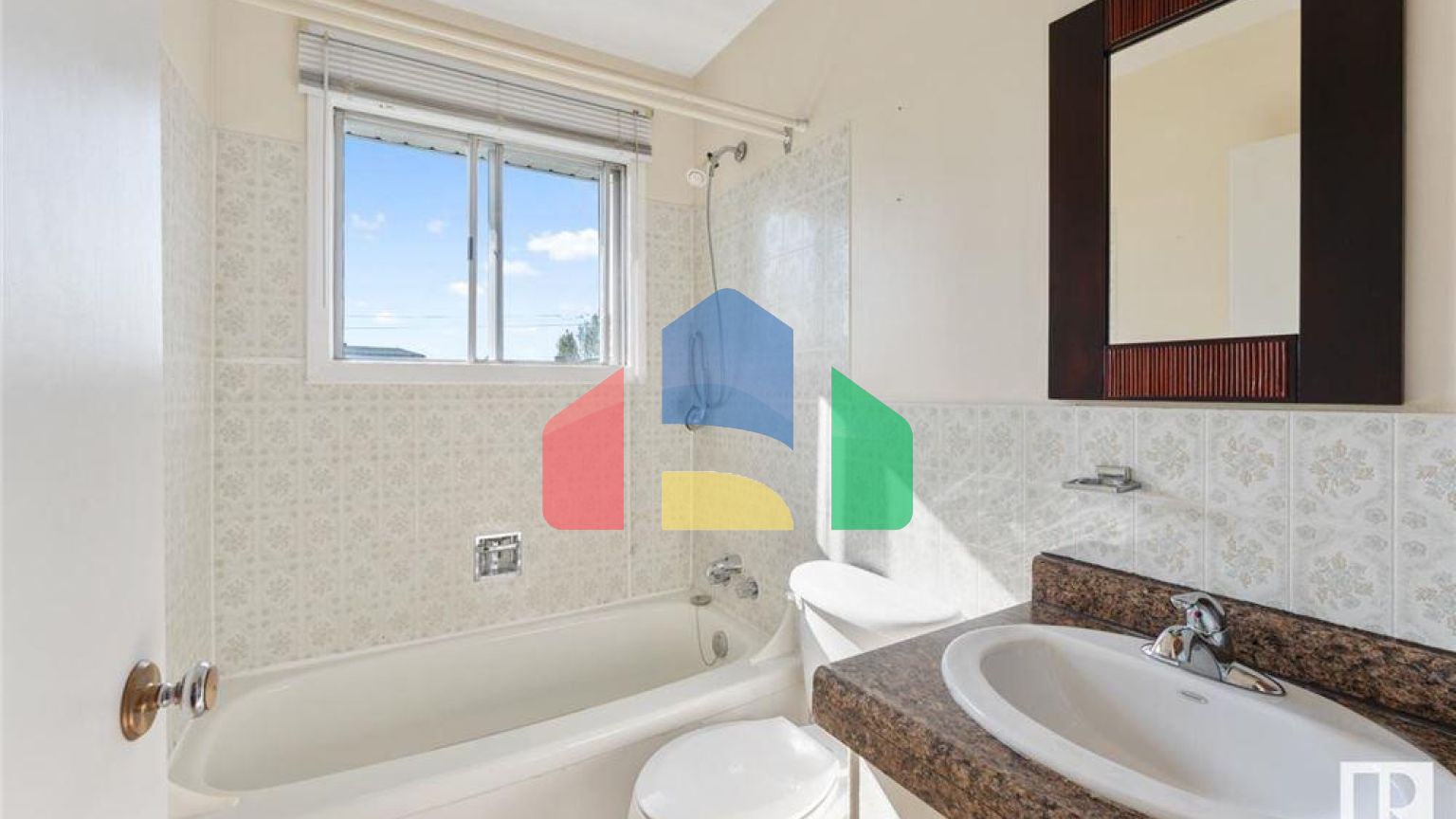 Residential - Single Family Home - Cold Lake, Canada - Canada