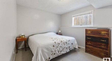 Residential - Single Family Home - Cold Lake, Canada - Canada