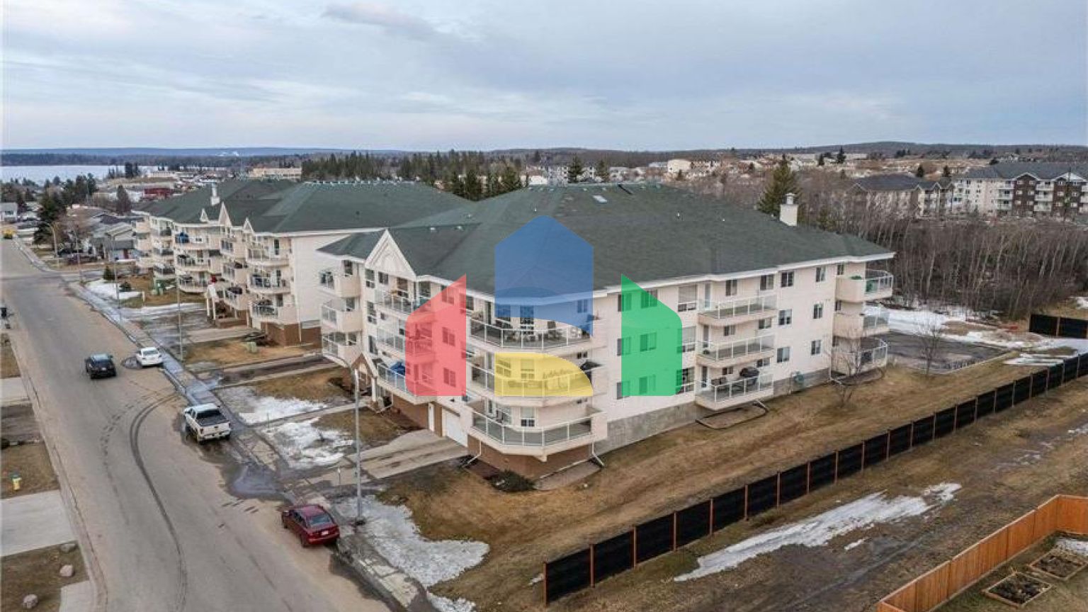 Residential - Condo/Apartment - Cold Lake, Canada - Canada