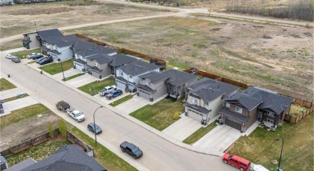 Residential - Single Family Home - Cold Lake, Canada - Canada