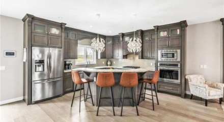 Residential - Single Family Home - Cold Lake, Canada - Canada