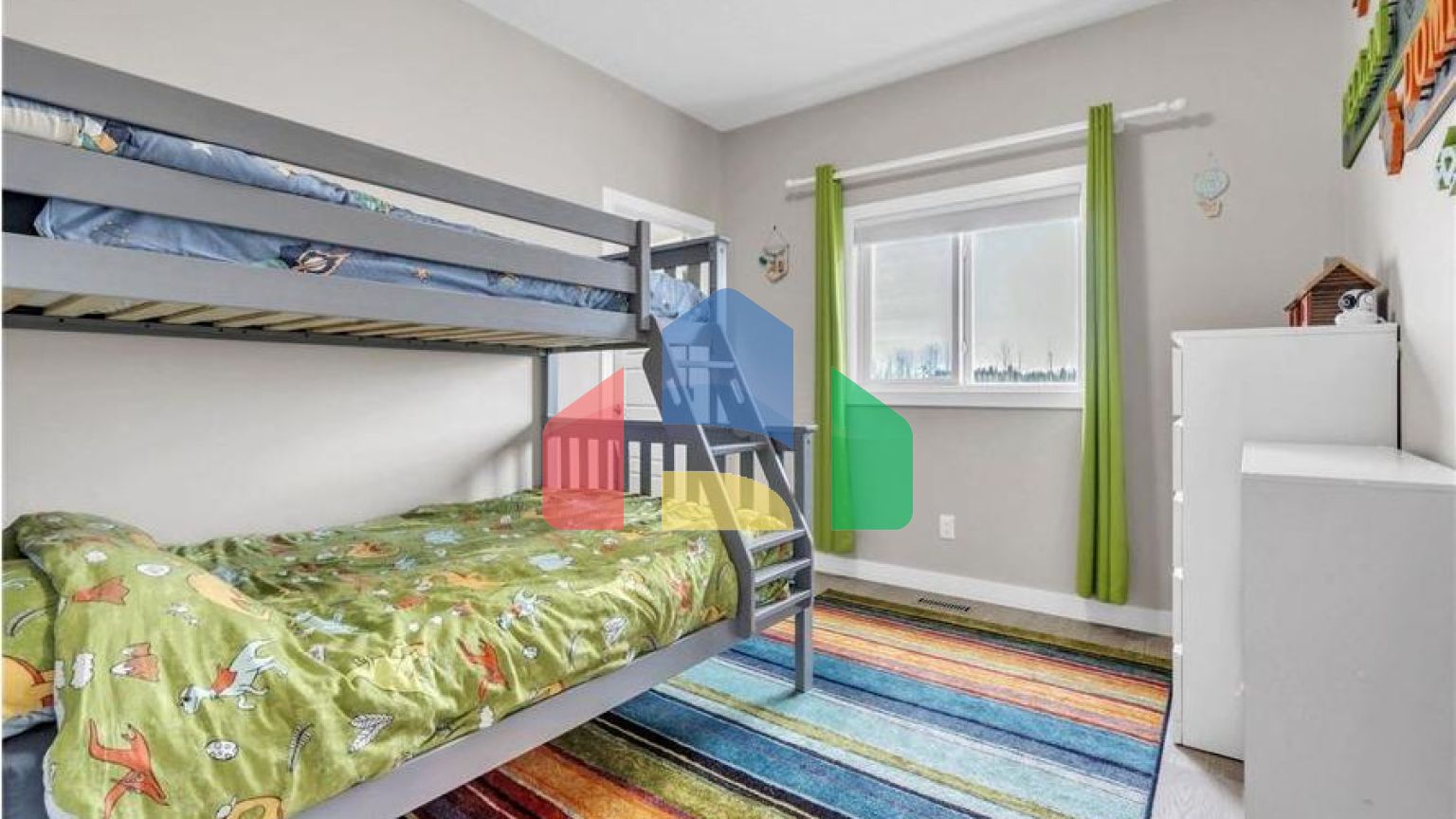 Residential - Single Family Home - Cold Lake, Canada - Canada