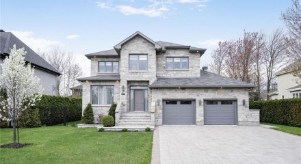Residential - Two Level House - Blainville, Canada - Canada
