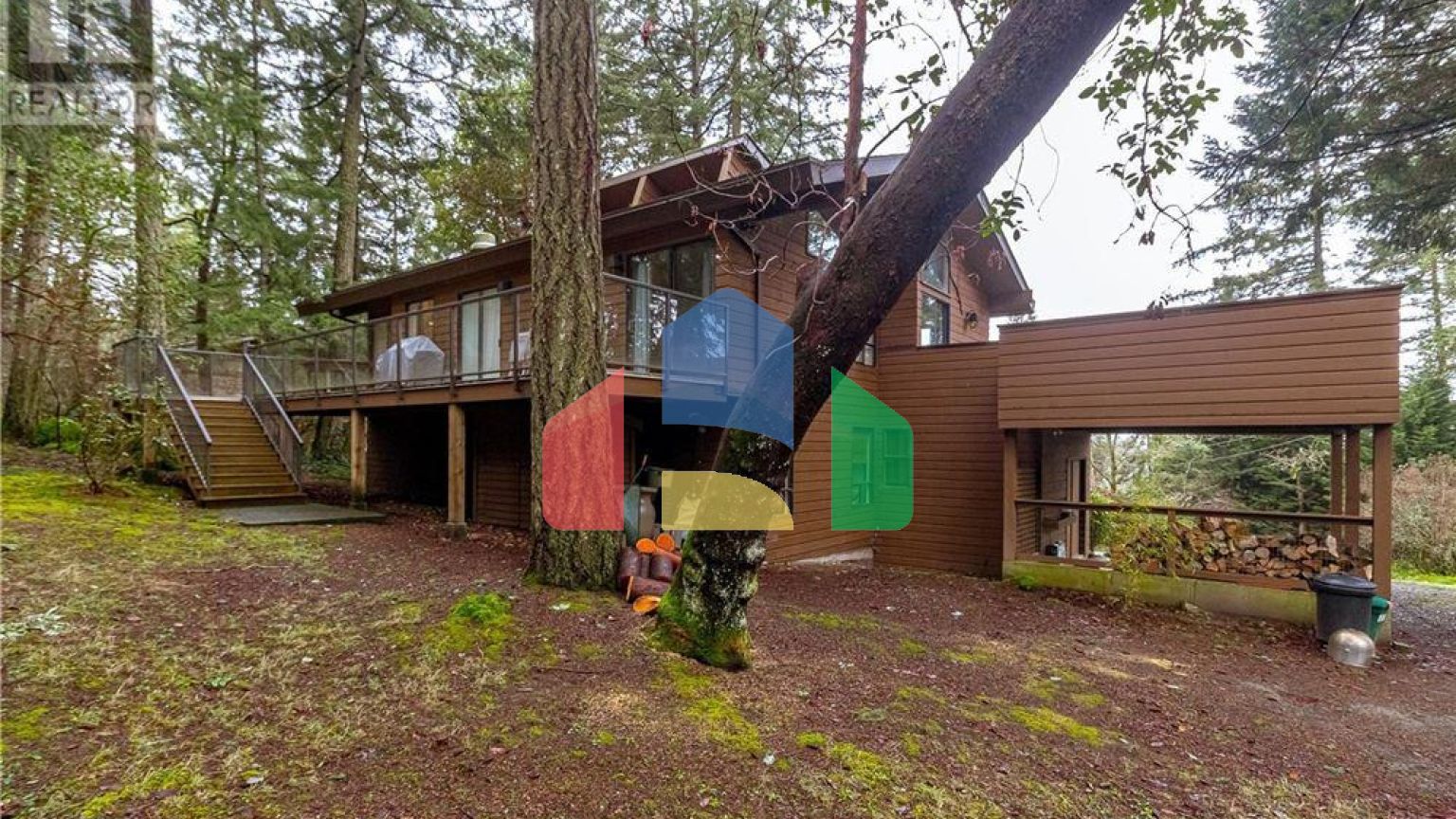 Residential - Single Family Home - North Saanich, Canada - Canada