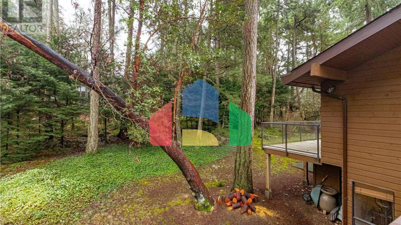 Residential - Single Family Home - North Saanich, Canada - Canada