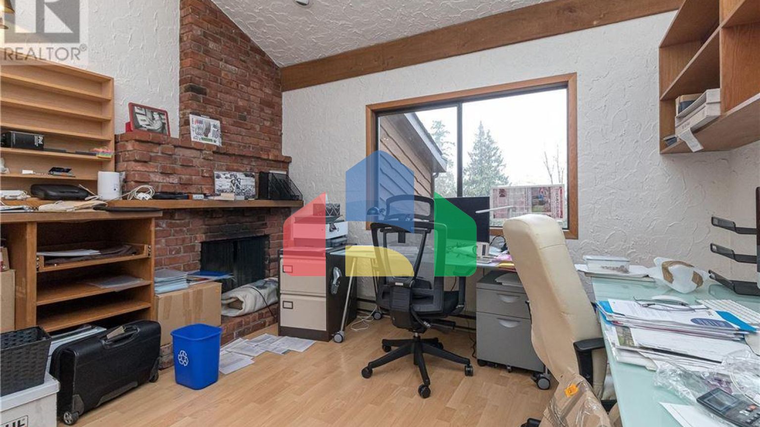 Residential - Single Family Home - North Saanich, Canada - Canada