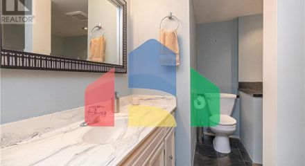 Residential - Single Family Home - North Saanich, Canada - Canada