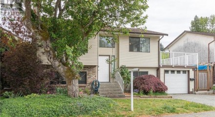 Residential - Single Family Home - Coquitlam, Canada - Canada
