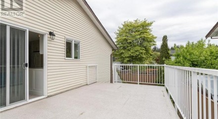 Residential - Single Family Home - Coquitlam, Canada - Canada