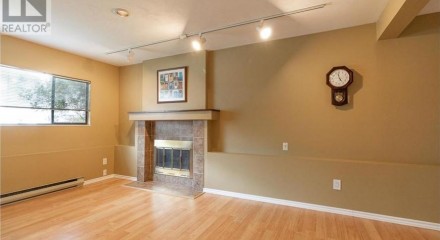 Residential - Single Family Home - Coquitlam, Canada - Canada