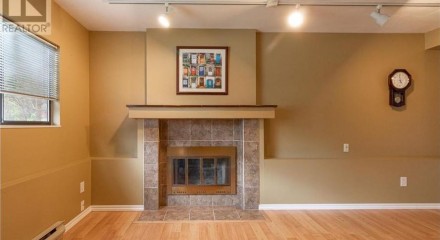 Residential - Single Family Home - Coquitlam, Canada - Canada