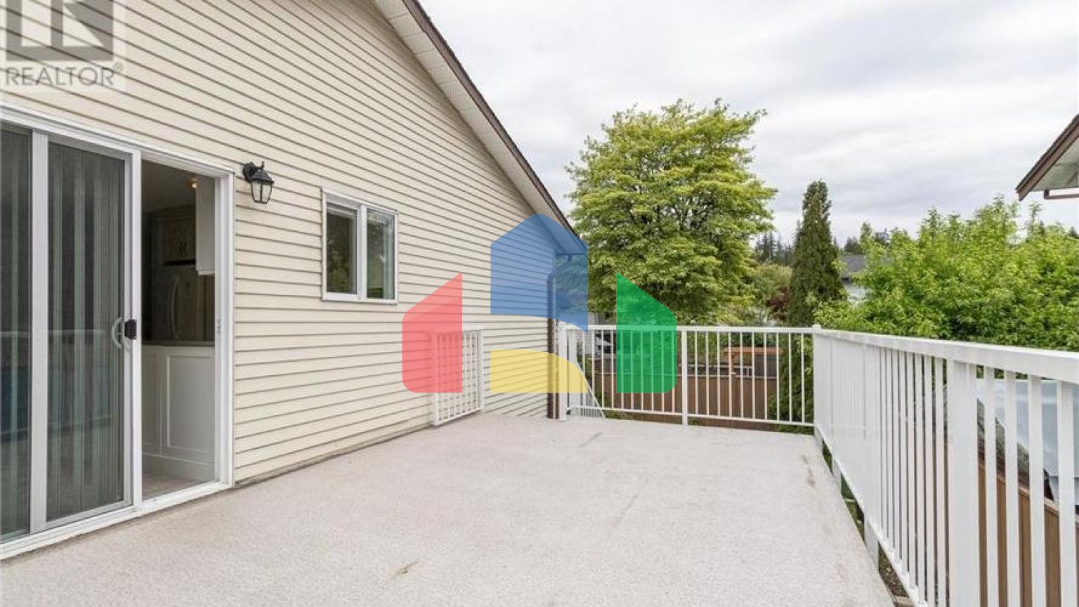 Residential - Single Family Home - Coquitlam, Canada - Canada