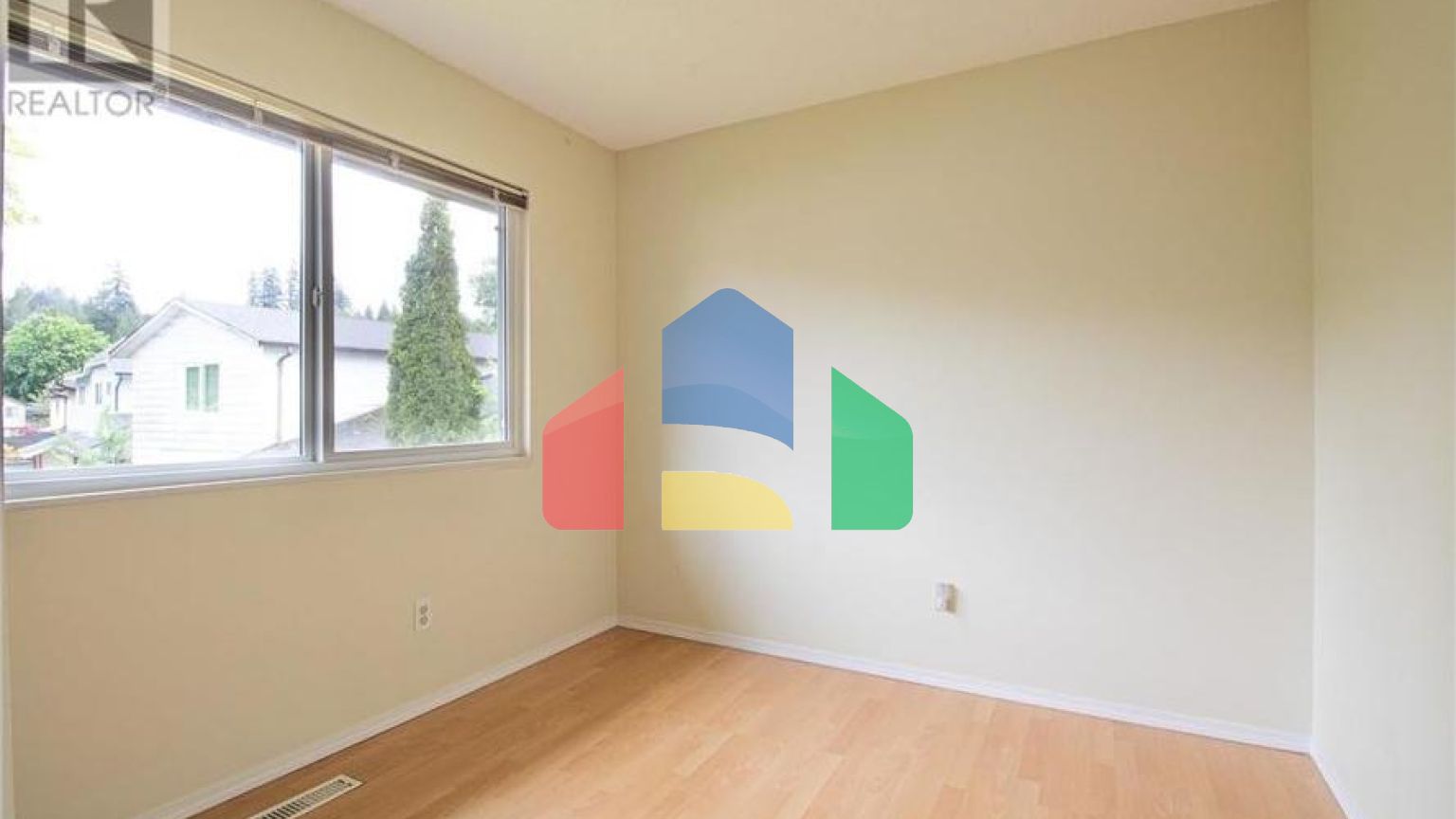 Residential - Single Family Home - Coquitlam, Canada - Canada