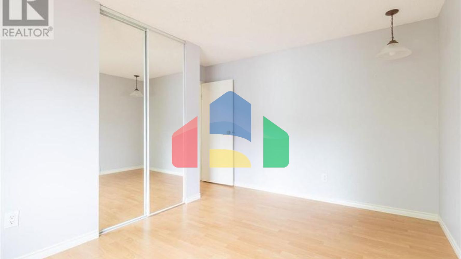 Residential - Single Family Home - Coquitlam, Canada - Canada