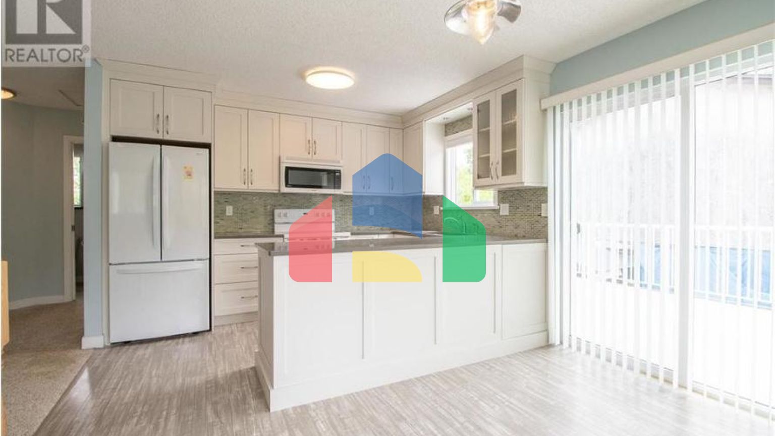 Residential - Single Family Home - Coquitlam, Canada - Canada