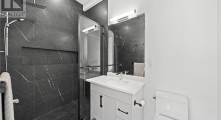 Residential - Single Family Home - Coquitlam, Canada - Canada