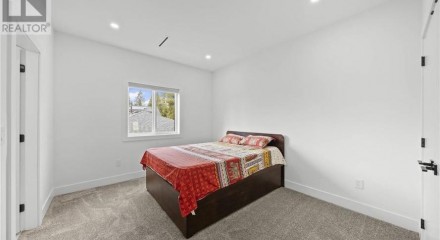 Residential - Single Family Home - Coquitlam, Canada - Canada