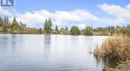 Residential - Single Family Home - Coquitlam, Canada - Canada