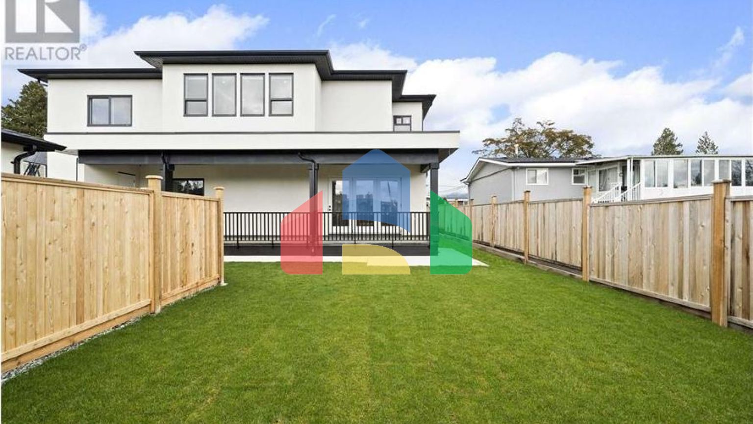 Residential - Single Family Home - Coquitlam, Canada - Canada