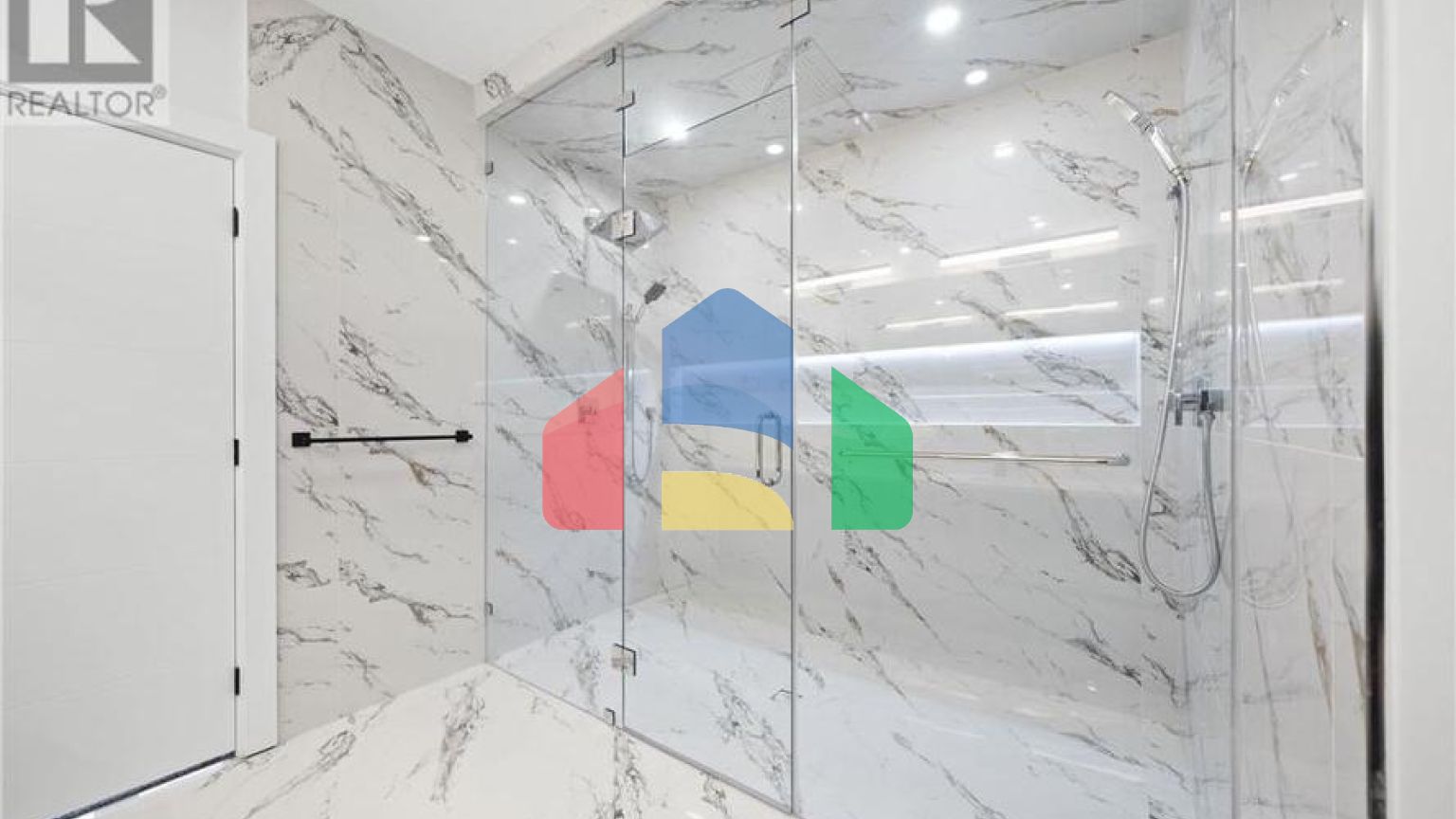 Residential - Single Family Home - Coquitlam, Canada - Canada