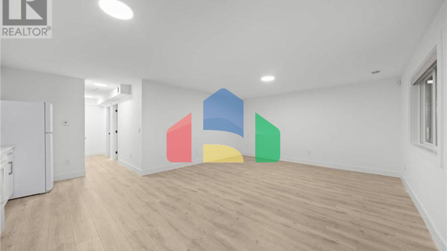 Residential - Single Family Home - Coquitlam, Canada - Canada