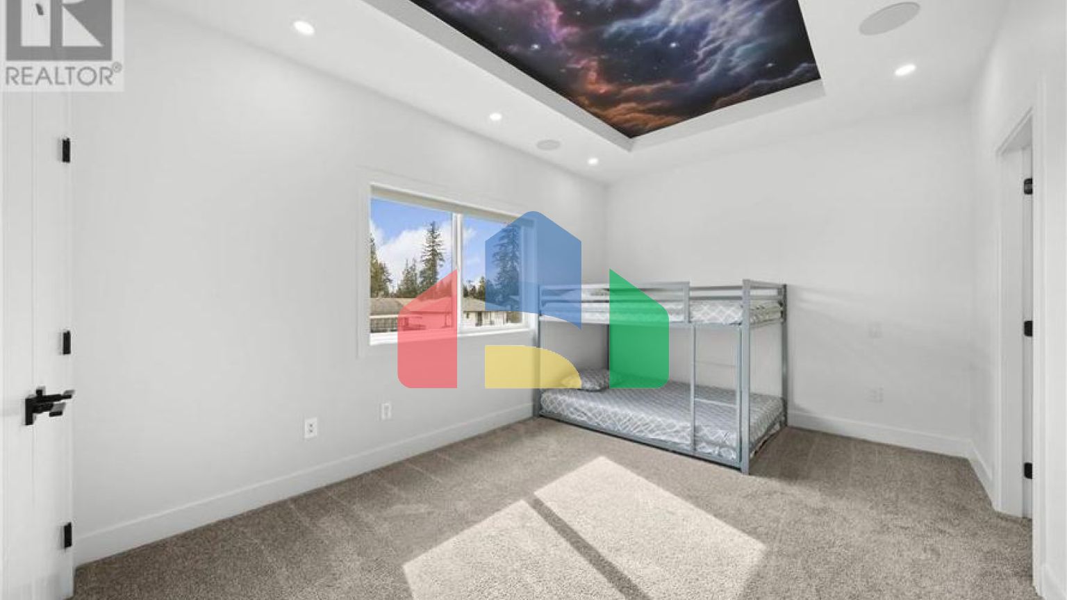 Residential - Single Family Home - Coquitlam, Canada - Canada