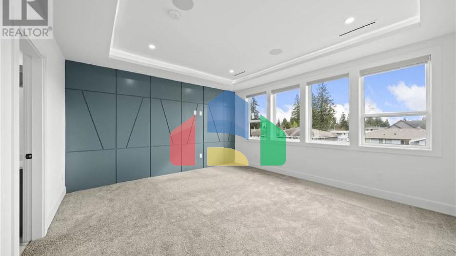 Residential - Single Family Home - Coquitlam, Canada - Canada