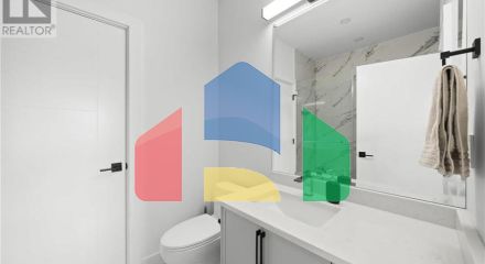 Residential - Single Family Home - Coquitlam, Canada - Canada