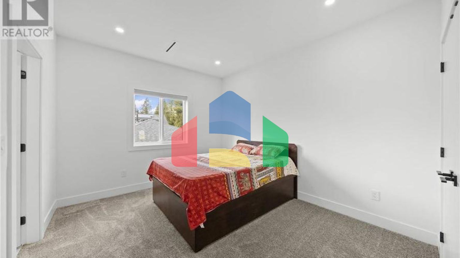 Residential - Single Family Home - Coquitlam, Canada - Canada