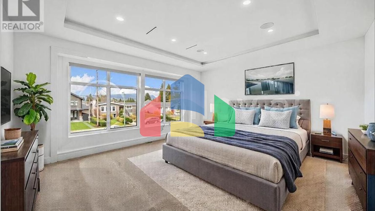 Residential - Single Family Home - Coquitlam, Canada - Canada