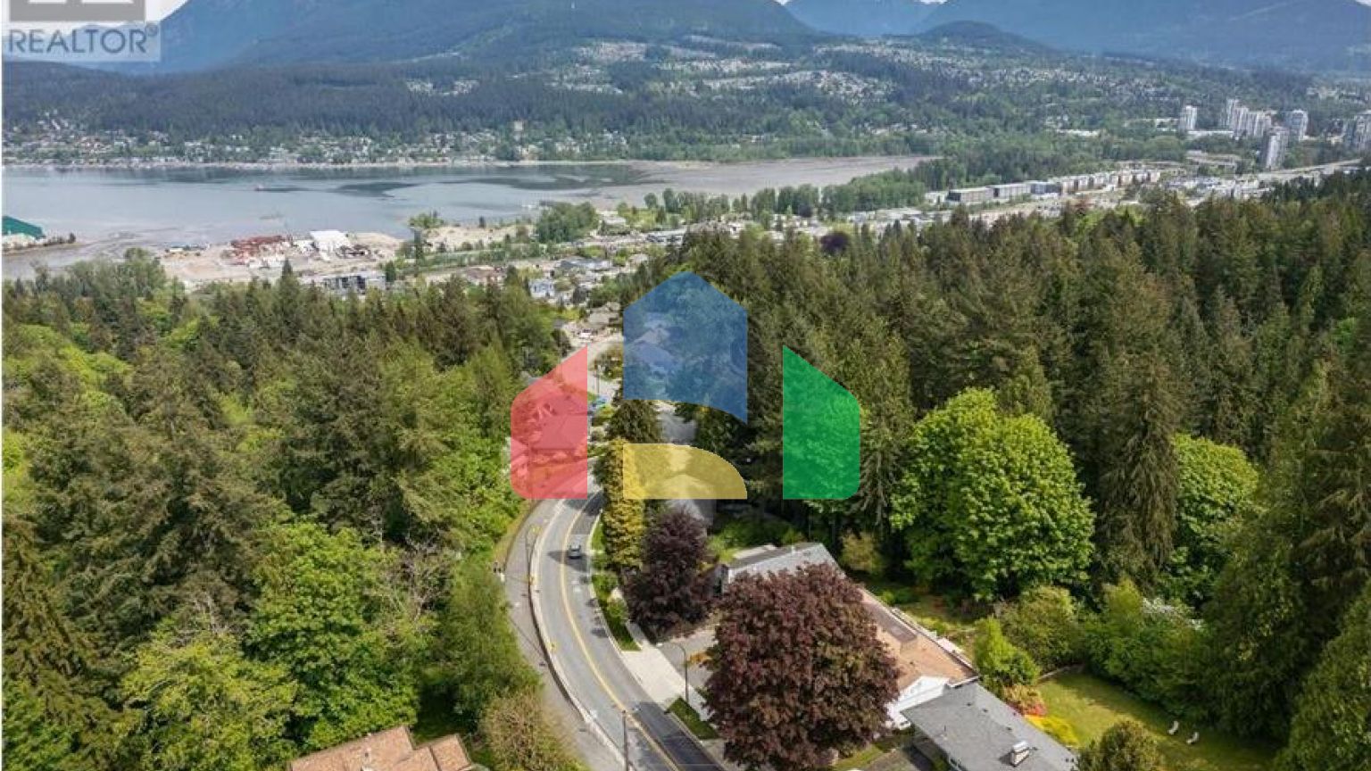 Residential - Condo/Apartment - Coquitlam, Canada - Canada