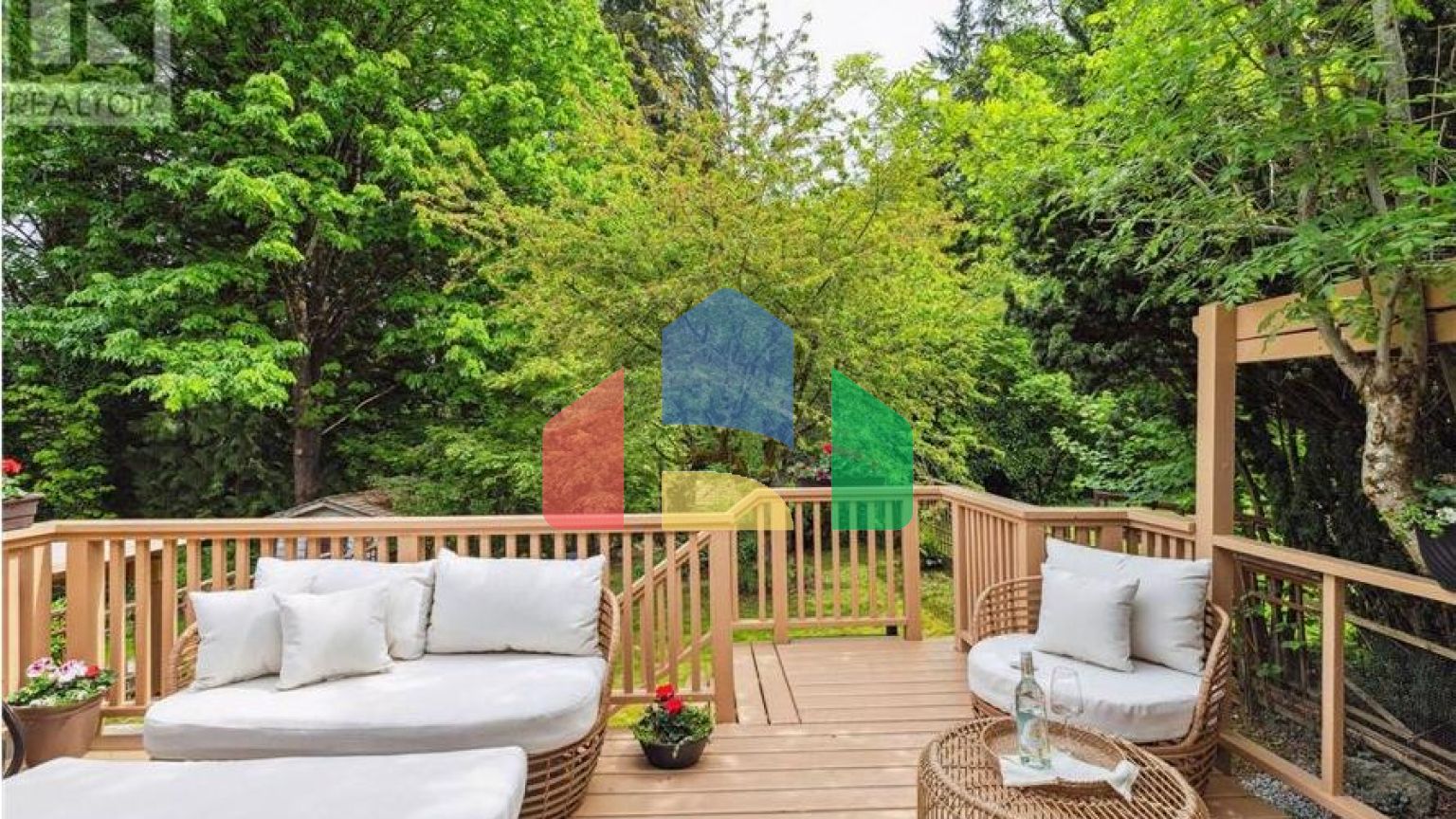 Residential - Condo/Apartment - Coquitlam, Canada - Canada