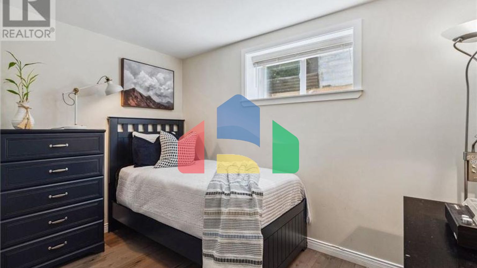 Residential - Condo/Apartment - Coquitlam, Canada - Canada