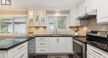 Residential - Single Family Home - Coquitlam, Canada - Canada