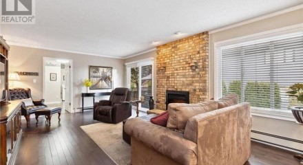 Residential - Single Family Home - Coquitlam, Canada - Canada