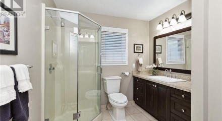 Residential - Single Family Home - Coquitlam, Canada - Canada