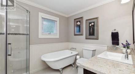 Residential - Single Family Home - Coquitlam, Canada - Canada