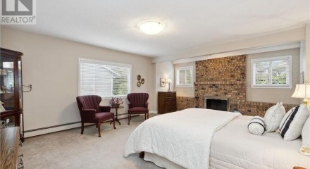 Residential - Single Family Home - Coquitlam, Canada - Canada