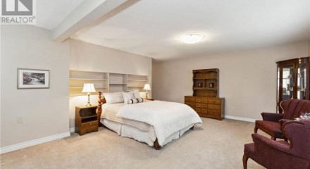 Residential - Single Family Home - Coquitlam, Canada - Canada