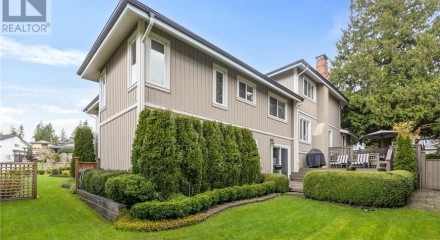 Residential - Single Family Home - Coquitlam, Canada - Canada