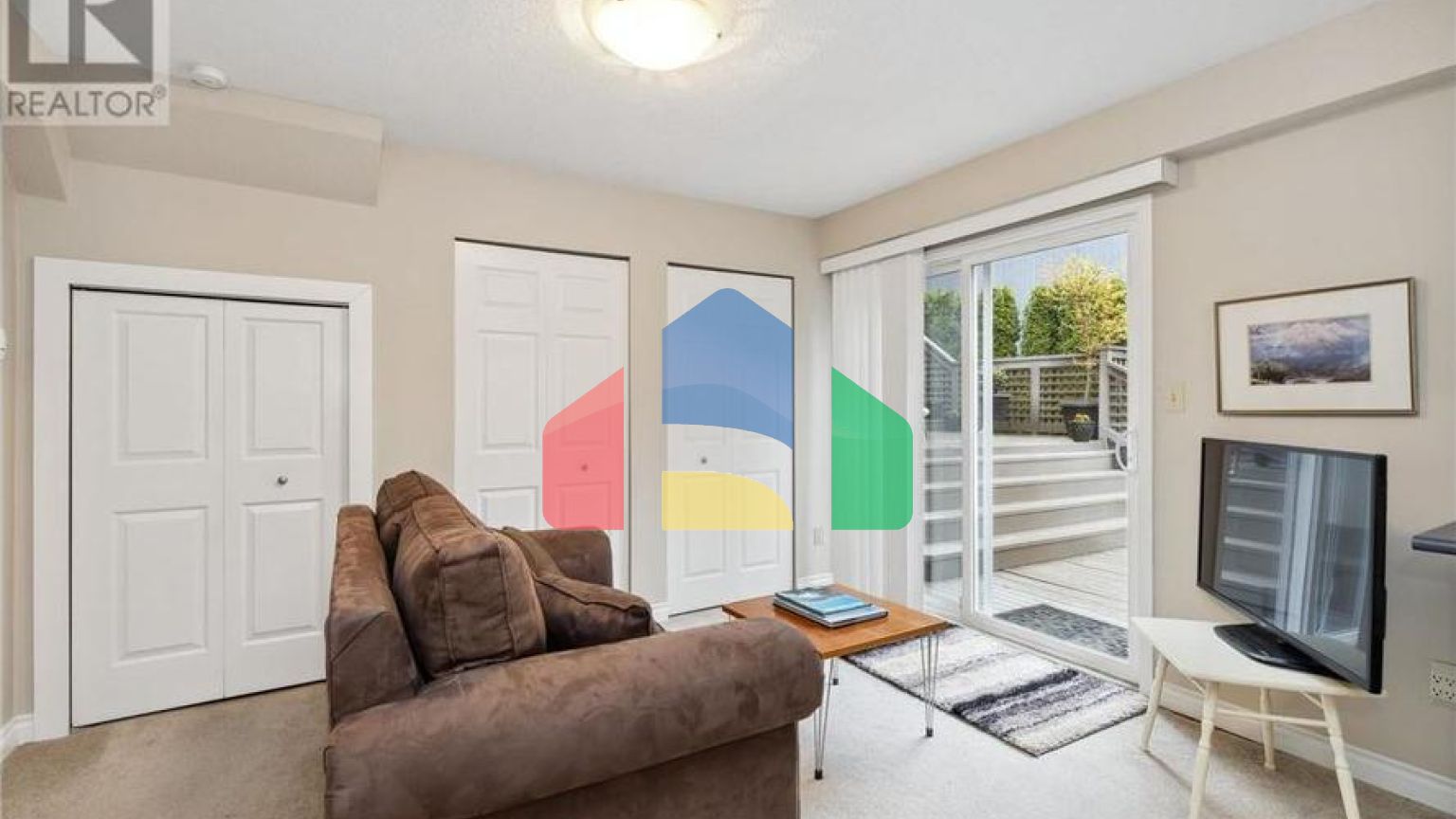 Residential - Single Family Home - Coquitlam, Canada - Canada