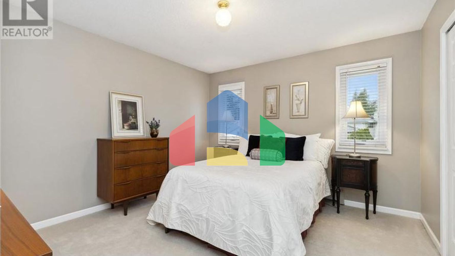 Residential - Single Family Home - Coquitlam, Canada - Canada