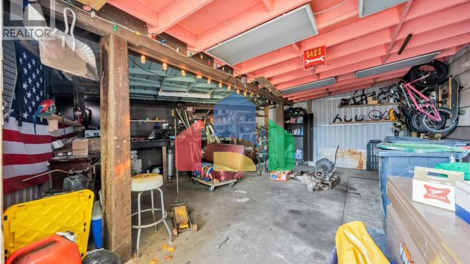 Residential - Single Family Home - Coquitlam, Canada - Canada