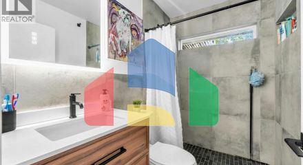 Residential - Single Family Home - Coquitlam, Canada - Canada