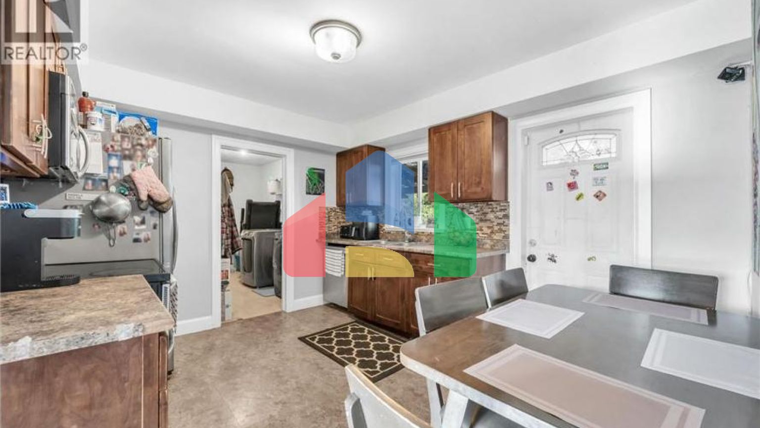 Residential - Single Family Home - Coquitlam, Canada - Canada