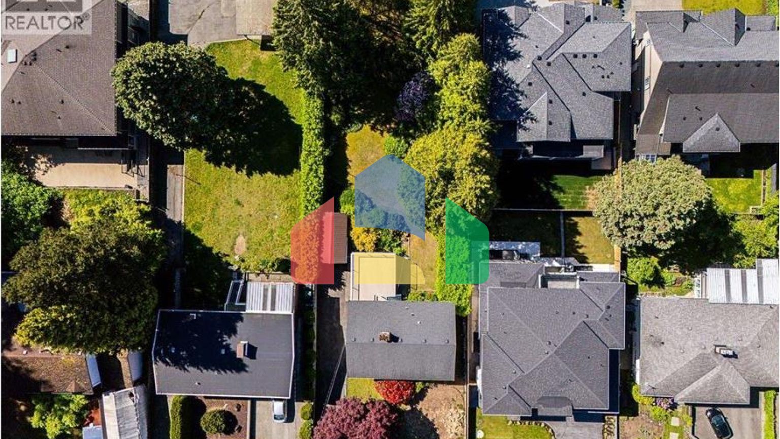 Residential - Single Family Home - Coquitlam, Canada - Canada