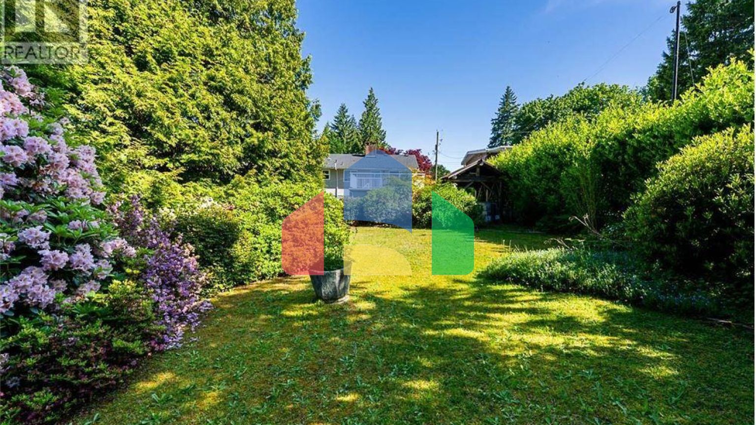 Residential - Single Family Home - Coquitlam, Canada - Canada